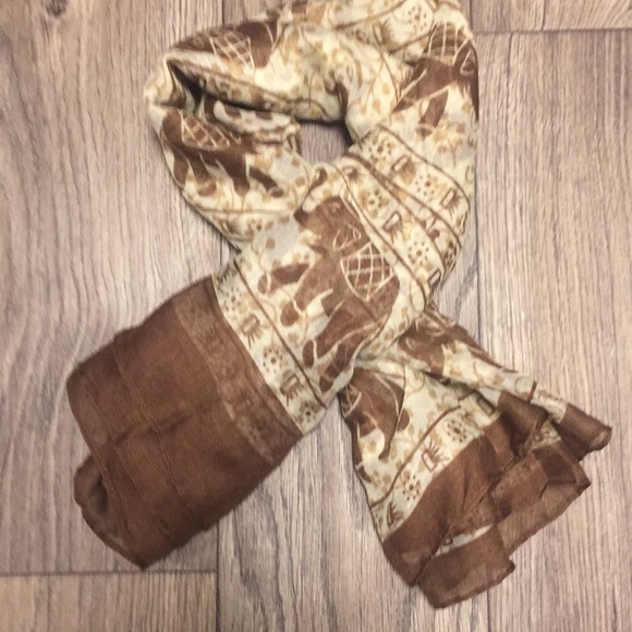 BEAUTIFUL INFINITY SCARF - Picture 3 of 3